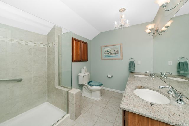 98 Andrew Drive, Mount Sinai, NY 11766