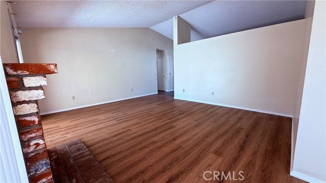 12404 Mammoth Drive, Victorville, CA 92392