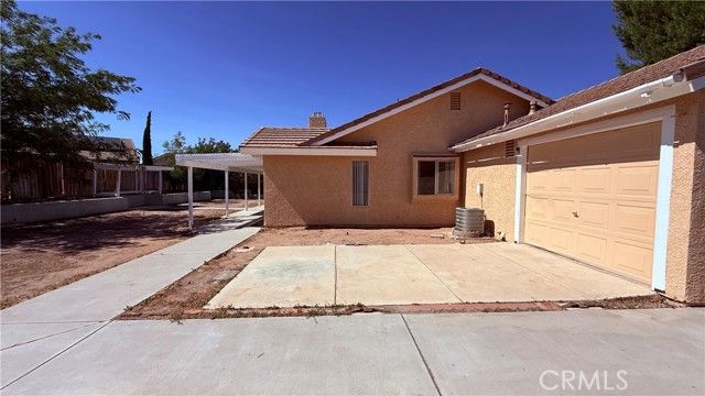 12404 Mammoth Drive, Victorville, CA 92392