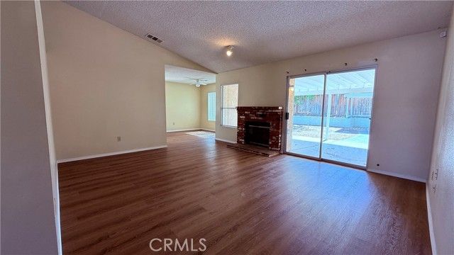 12404 Mammoth Drive, Victorville, CA 92392