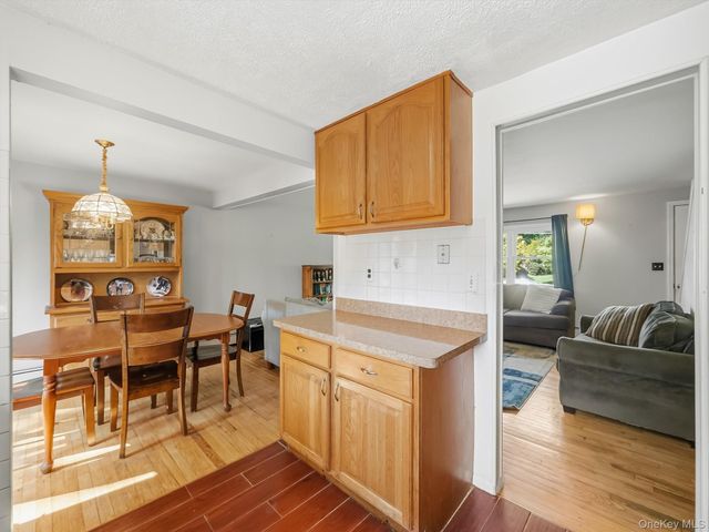 11 Hollow Drive, New City, NY 10956