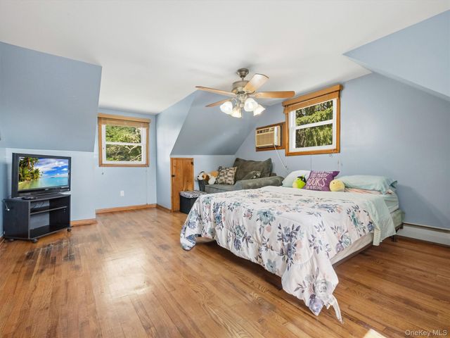 11 Hollow Drive, New City, NY 10956