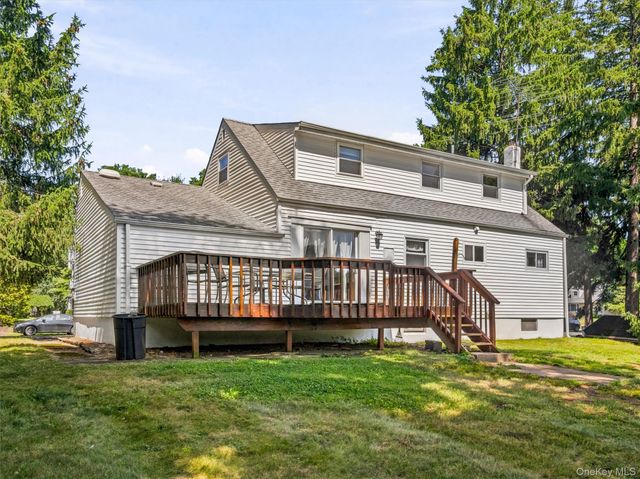 11 Hollow Drive, New City, NY 10956