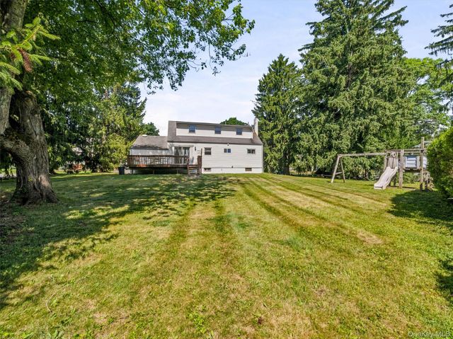 11 Hollow Drive, New City, NY 10956