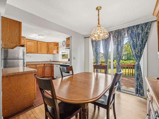 11 Hollow Drive, New City, NY 10956