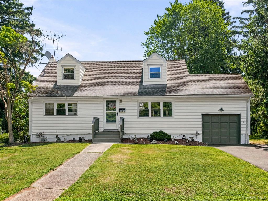 11 Hollow Drive, New City, NY 10956