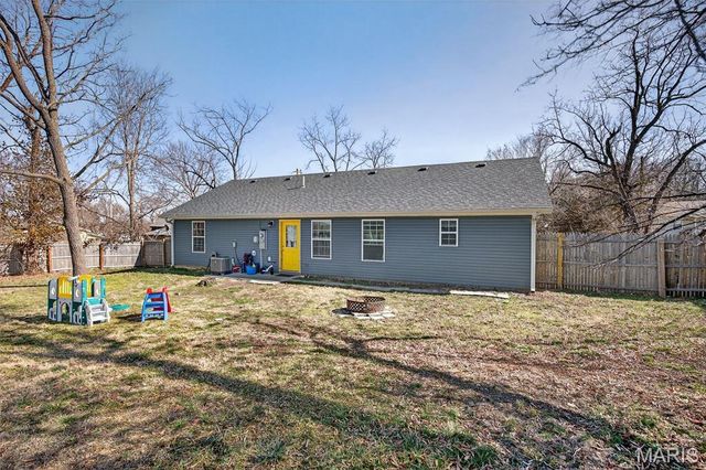 1025 Saint Louis Street, Lebanon, MO 65536