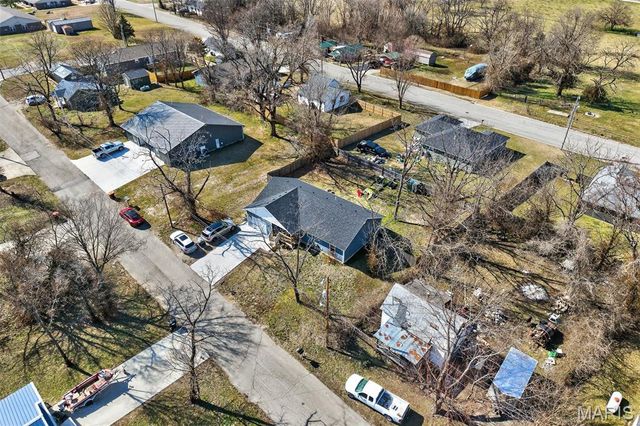 1025 Saint Louis Street, Lebanon, MO 65536