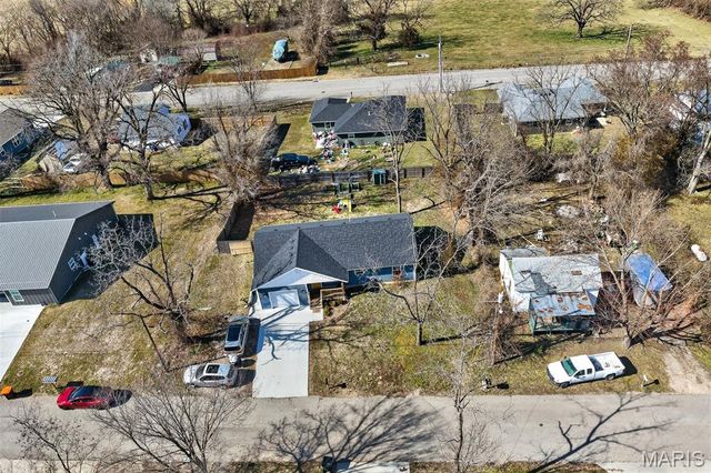 1025 Saint Louis Street, Lebanon, MO 65536