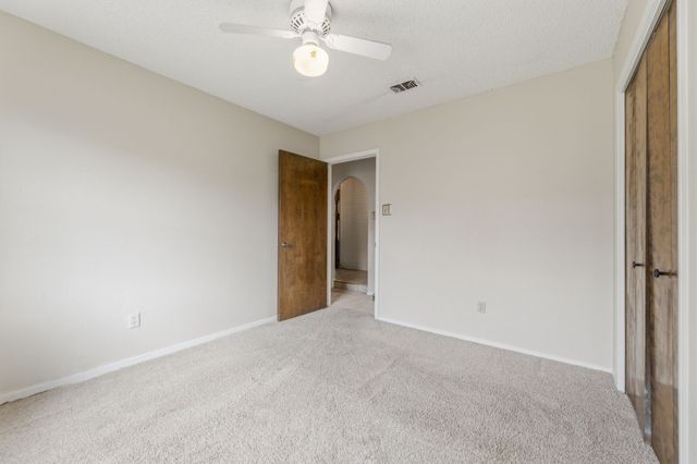 2502 Ashbury Drive, Arlington, TX 76015