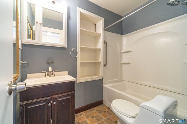 199 Woodend Road, Stratford, CT 06615