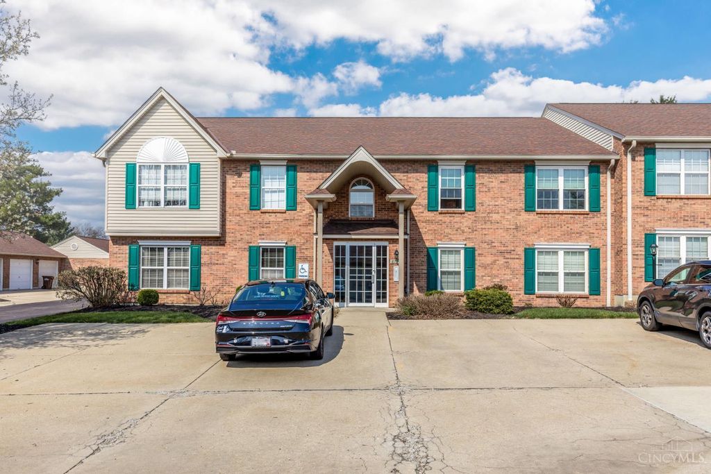 8790 Carrousel Park Circle, Colerain Twp, OH 45251