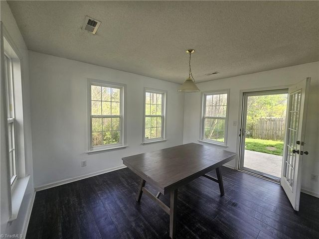 607 Herman Gist Road, Greensboro, NC 27401