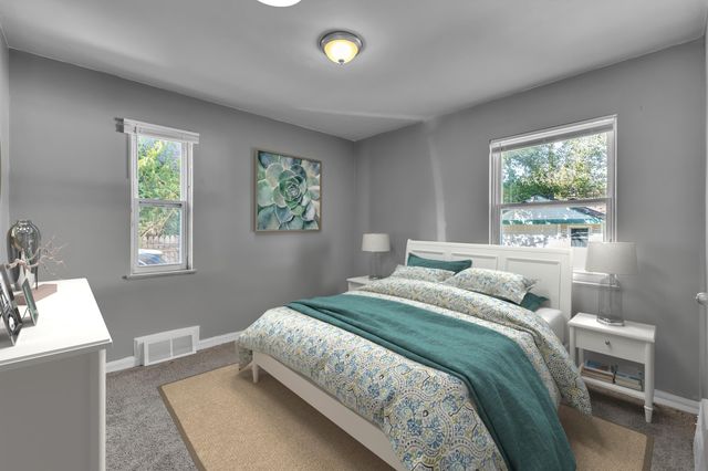 10904 N Mogul Street, Detroit City, MI 48224