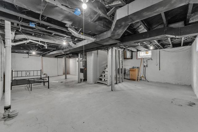 10904 N Mogul Street, Detroit City, MI 48224