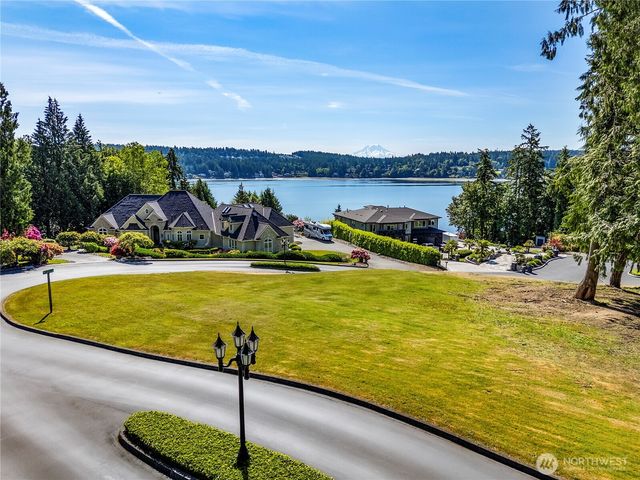13510 79th Ave Ct NW, Gig Harbor, WA 98329