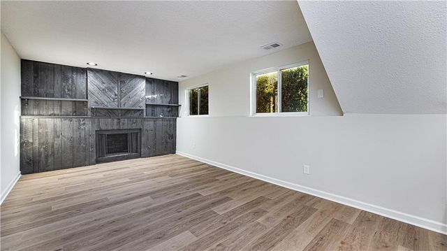 9212 Constance Street, Lenexa, KS 66215