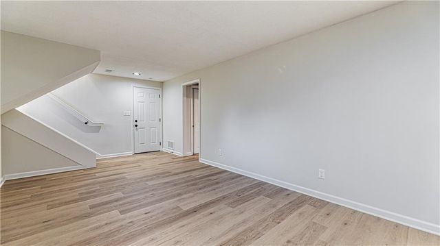 9212 Constance Street, Lenexa, KS 66215