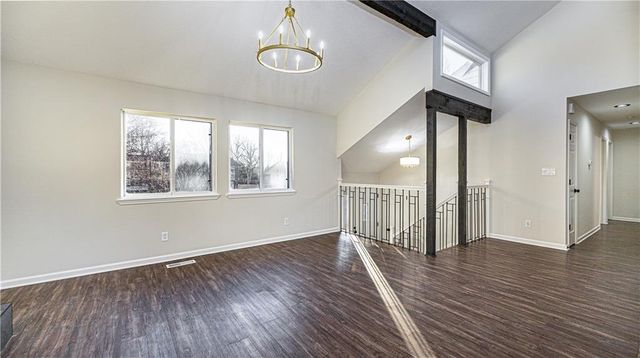 9212 Constance Street, Lenexa, KS 66215