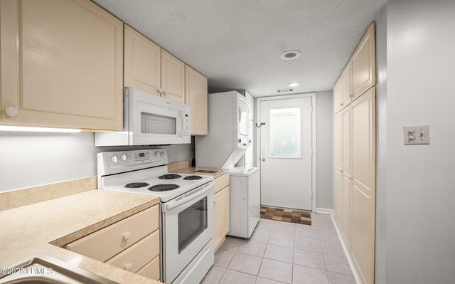 1 Marsh Harbor Dr Unit A, Lady's Island, SC 29907