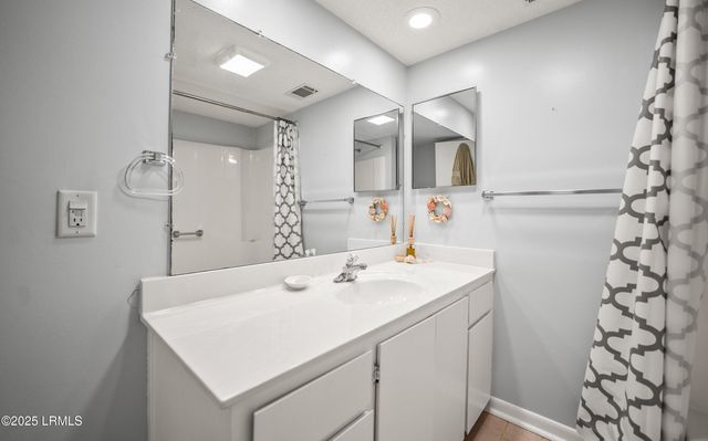 1 Marsh Harbor Dr Unit A, Lady's Island, SC 29907