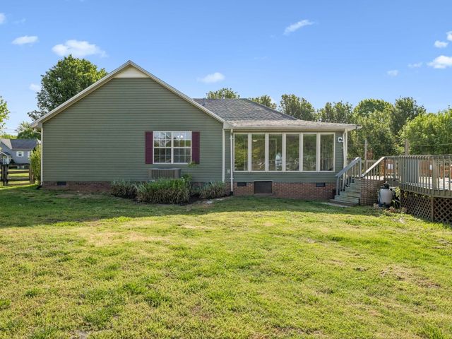 136 Oak Valley Dr, Spring Hill, TN 37174