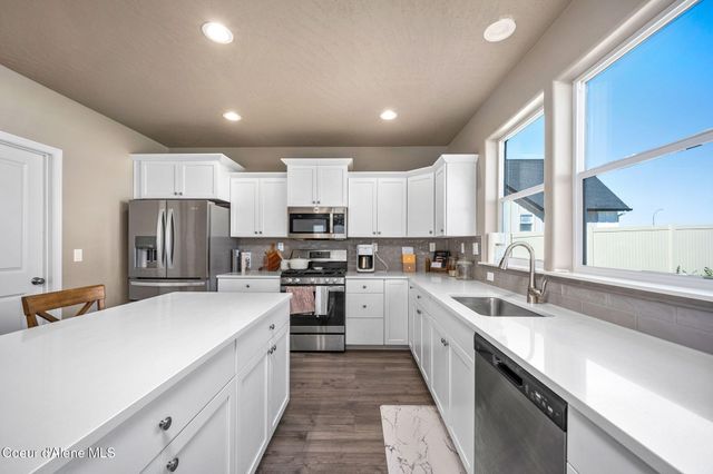 4209 May Ella Lp, Post Falls, ID 83854