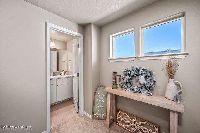 4209 May Ella Lp, Post Falls, ID 83854