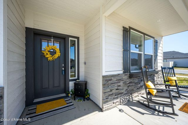 4209 May Ella Lp, Post Falls, ID 83854