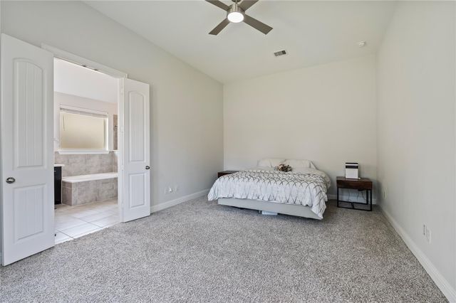 3216 Parker Drive, Pearland, TX 77584
