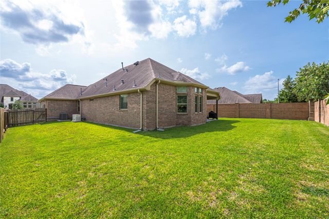 3216 Parker Drive, Pearland, TX 77584