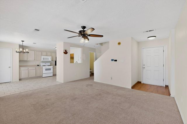 408 Desert Rock Drive SW, Albuquerque, NM 87121