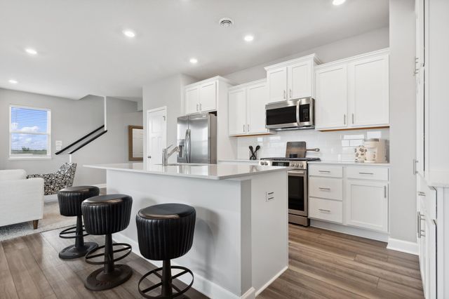 7376 183rd Street W, Lakeville, MN 55044