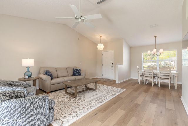 119 Spinnaker Circle, South Daytona, FL 32119