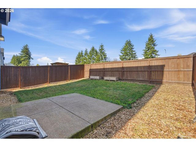 8815 Sw MOHEGAN Ln, Tualatin, OR 97062