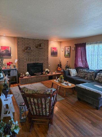 4302 Onyx Avenue, Klamath Falls, OR 97603