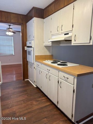 1349 Hinsons Crossroads, Fair Bluff, NC 28439