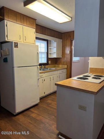 1349 Hinsons Crossroads, Fair Bluff, NC 28439