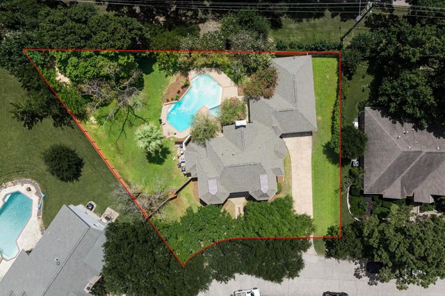 17603 Surreywest Lane, Spring, TX 77379