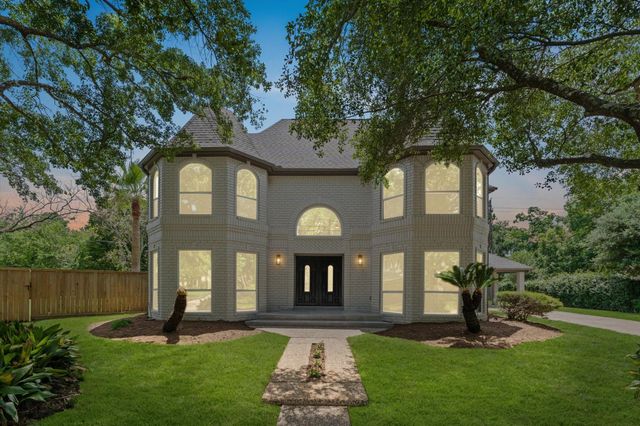 17603 Surreywest Lane, Spring, TX 77379
