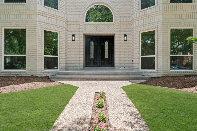 17603 Surreywest Lane, Spring, TX 77379