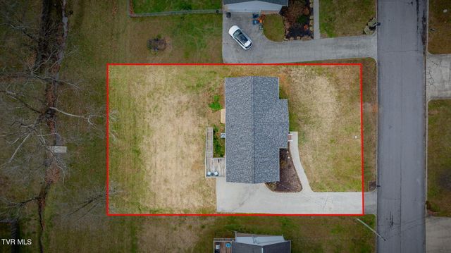 227 Mountain View Drive, Mount Carmel, TN 37645