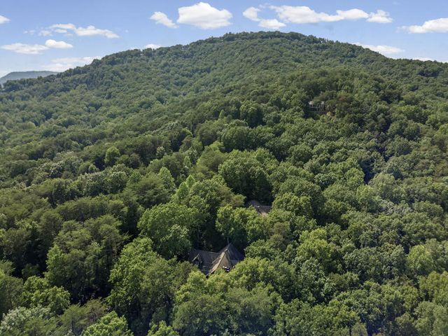 496 Cherokee Trail, Big Canoe, GA 30143