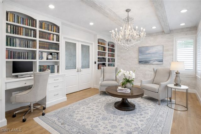 7395 Stonegate DR, Naples, FL 34109