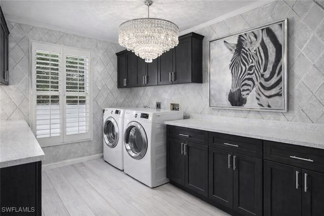 7395 Stonegate DR, Naples, FL 34109