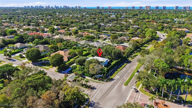 7395 Stonegate DR, Naples, FL 34109