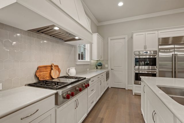 42 Elk Stone Drive, Dallas, TX 75248