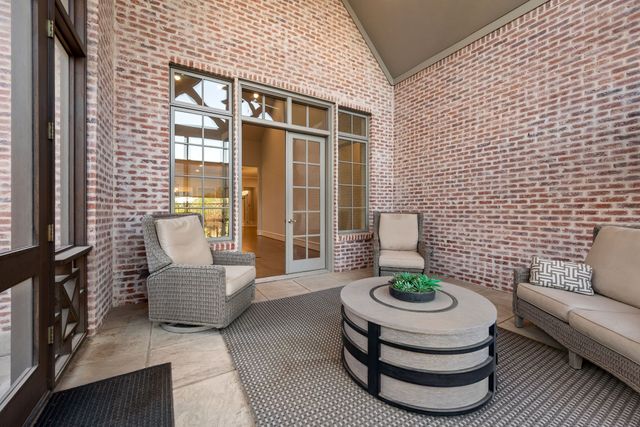 42 Elk Stone Drive, Dallas, TX 75248