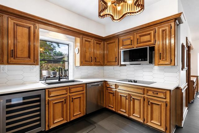 2407 Trail River Drive, Houston, TX 77345