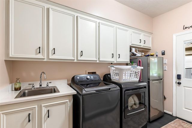 2407 Trail River Drive, Houston, TX 77345